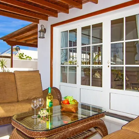 Exceptional 3 Bedroom Adsey -short Walk To Town - By Lanzarote Leisure פוארטו דל כרמן